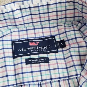 Vineyard Vines Button Down Shirt